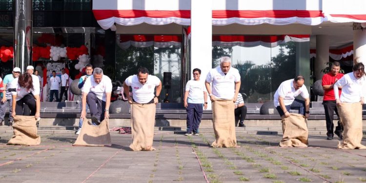 Semarak HUT ke-80 RI di Tangsel, Benyamin Ikuti Lomba Bersama Forkopimda 